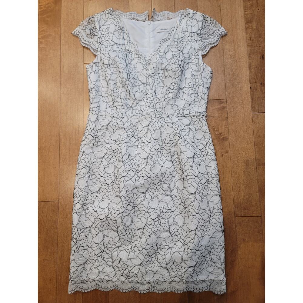 Calvin Klein White/Black Lace Dress - Size 10